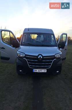 Renault Master  2020