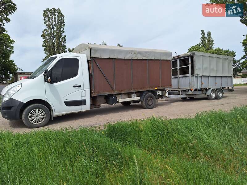 Для перевезення тварин Renault Master 2012 в Дніпрі