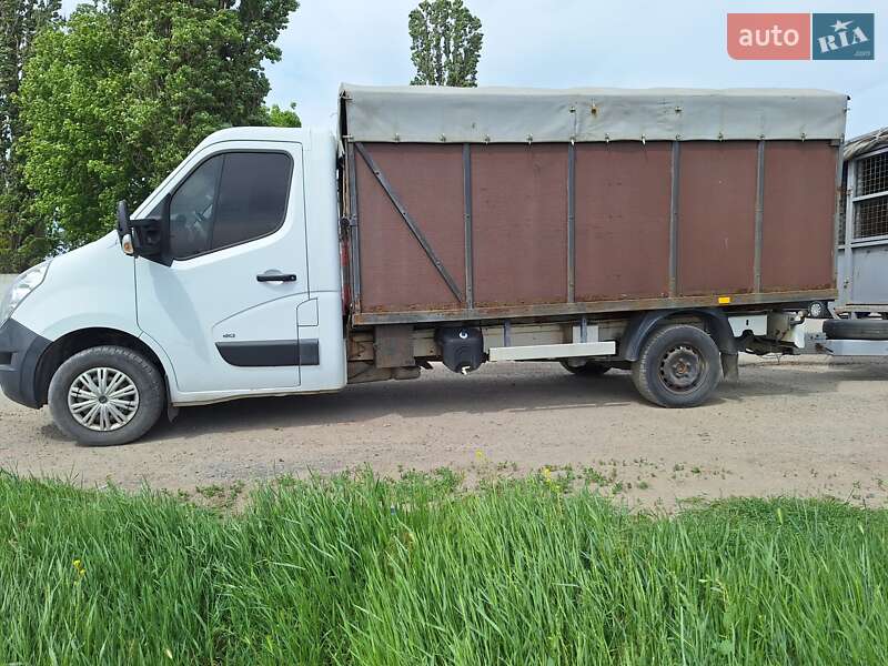 Для перевезення тварин Renault Master 2012 в Дніпрі