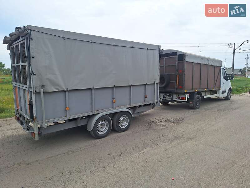 Для перевезення тварин Renault Master 2012 в Дніпрі