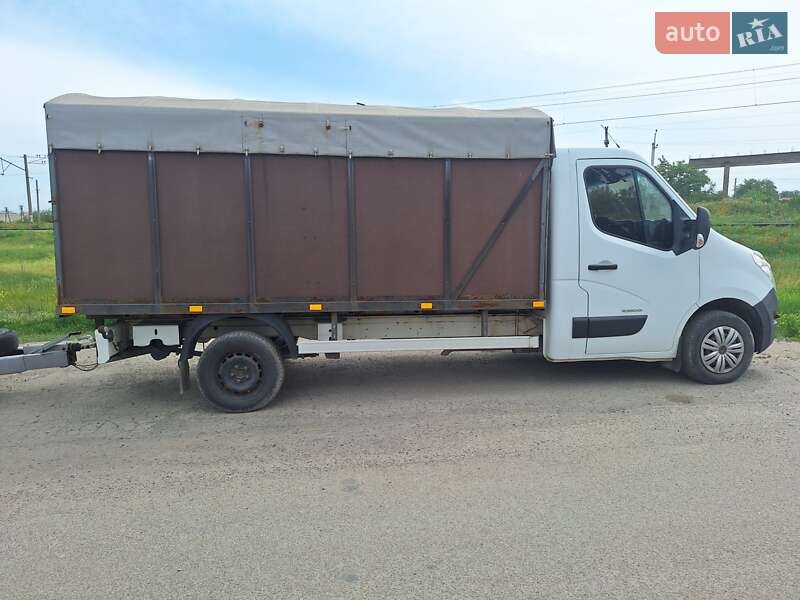 Для перевезення тварин Renault Master 2012 в Дніпрі