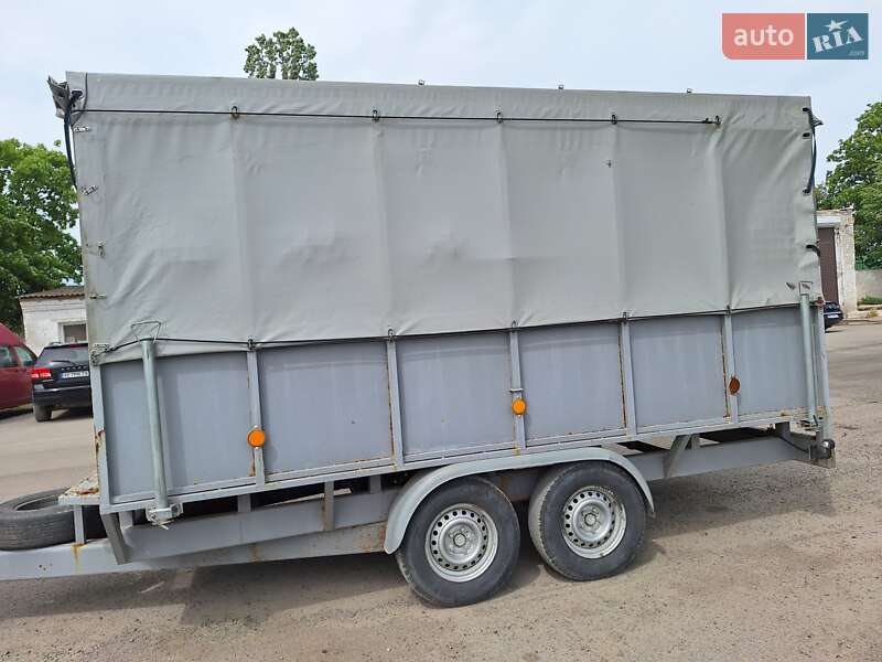 Для перевезення тварин Renault Master 2012 в Дніпрі