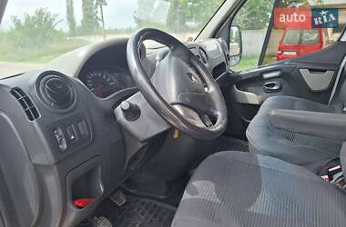 Для перевезення тварин Renault Master 2012 в Дніпрі