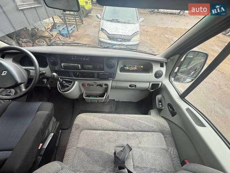 Микроавтобус Renault Master 2008 в Киеве
