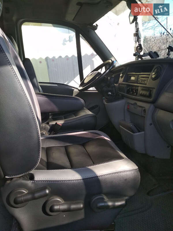 Другие автобусы Renault Master 2009 в Киеве