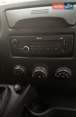 Грузовой фургон Renault Master 2014 в Лохвице