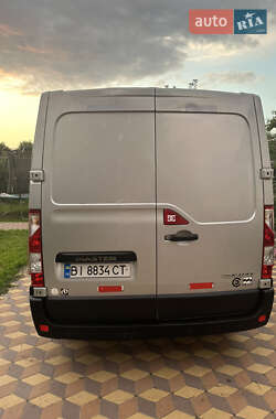 Грузовой фургон Renault Master 2014 в Лохвице