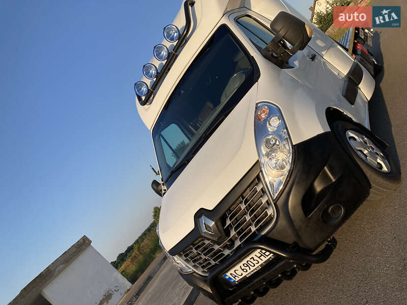 Эвакуатор Renault Master 2017 в Луцке фото 2 Эвакуатор Renault Master 2017 в Луцке