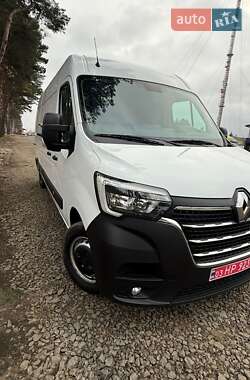Renault Master 2023