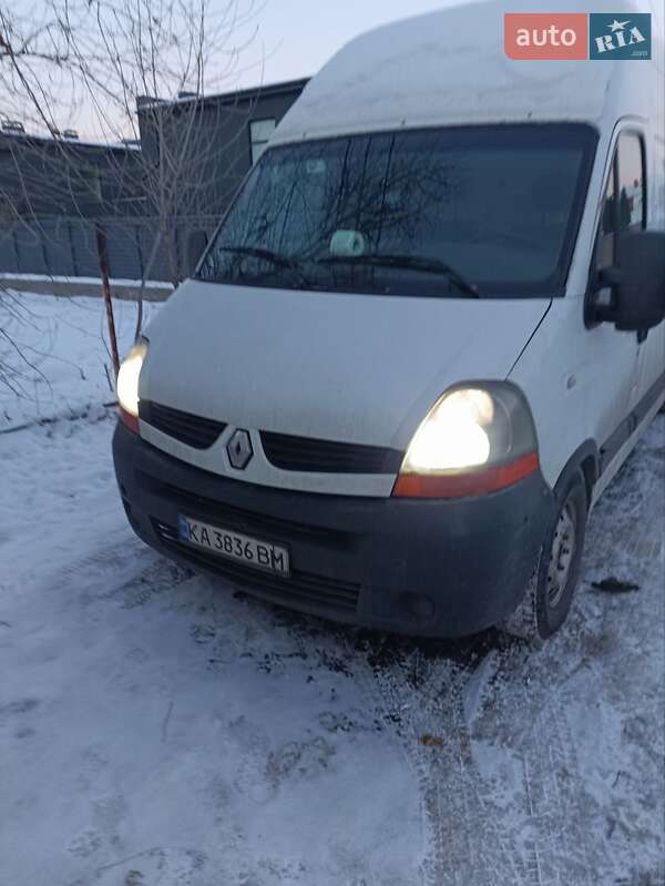 Вантажний фургон Renault Master