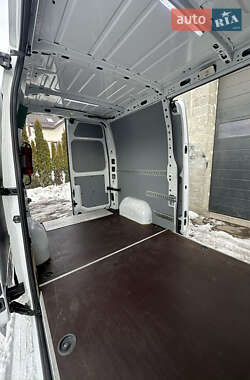 Грузовой фургон Renault Master 2021 в Львове