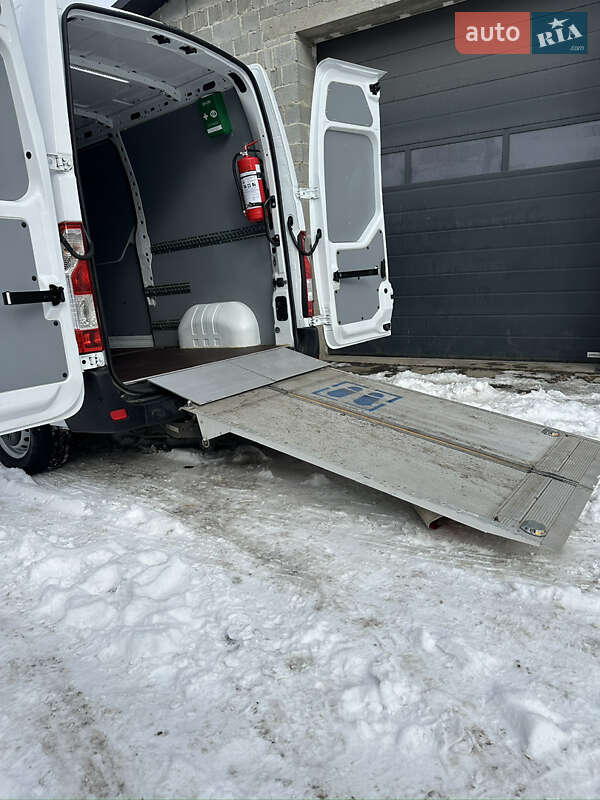 Грузовой фургон Renault Master 2021 в Львове