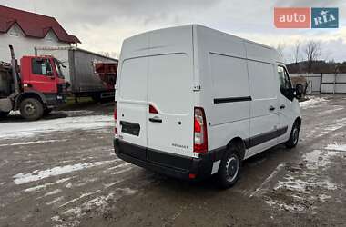 Грузовой фургон Renault Master 2017 в Тячеве