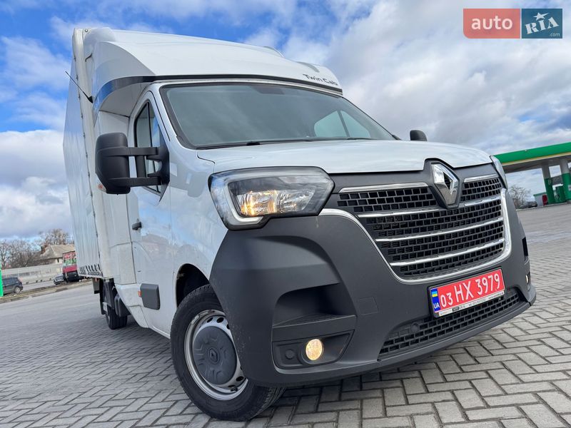 Грузовой фургон Renault Master