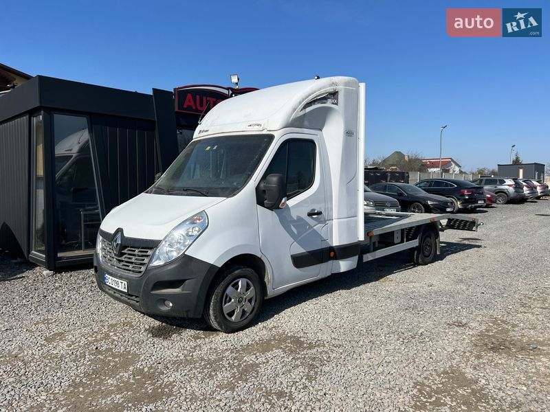 Эвакуатор Renault Master 2019 в Львове