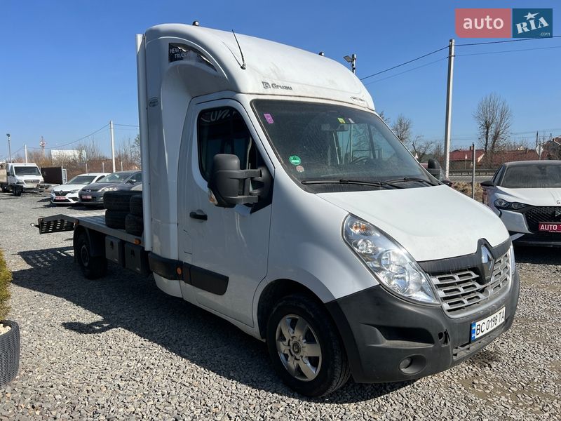 Эвакуатор Renault Master 2019 в Львове