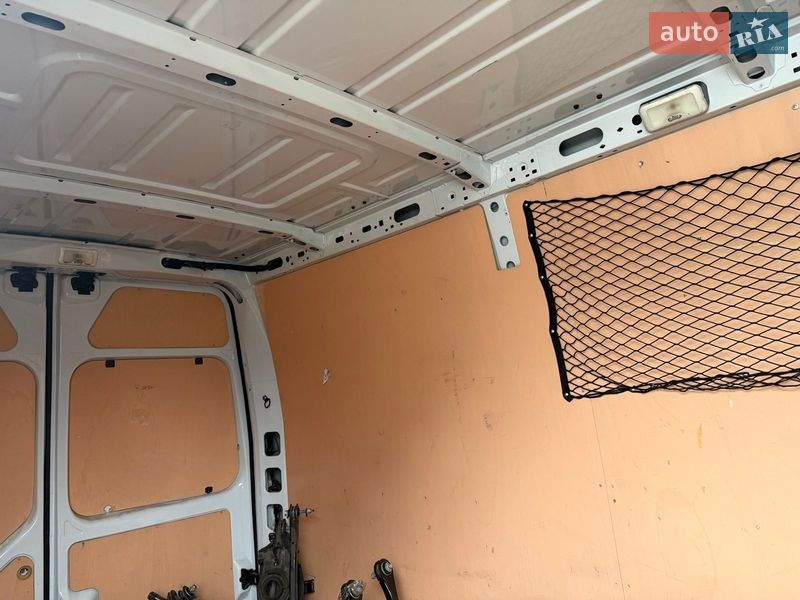 Грузовой фургон Renault Master 2018 в Киеве фото 15 Грузовой фургон Renault Master 2018 в Киеве