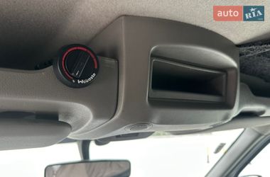 Вантажний фургон Renault Master 2022 в Хусті фото 13 Вантажний фургон Renault Master 2022 в Хусті