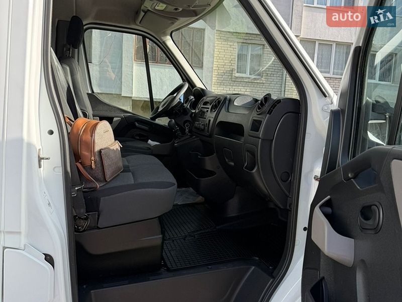 Тентований Renault Master 2018 в Дубні