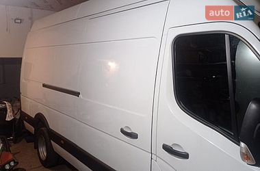Грузовой фургон Renault Master 2017 в Олевске
