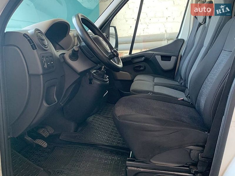Вантажний фургон Renault Master 2015 в Києві фото 2 Вантажний фургон Renault Master 2015 в Києві