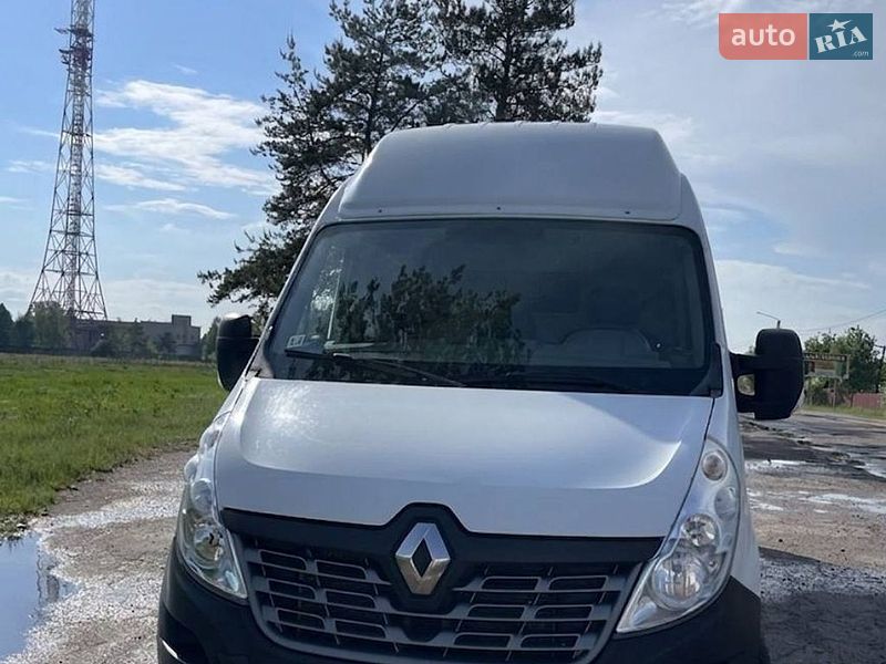 Грузовой фургон Renault Master 2017 в Олевске