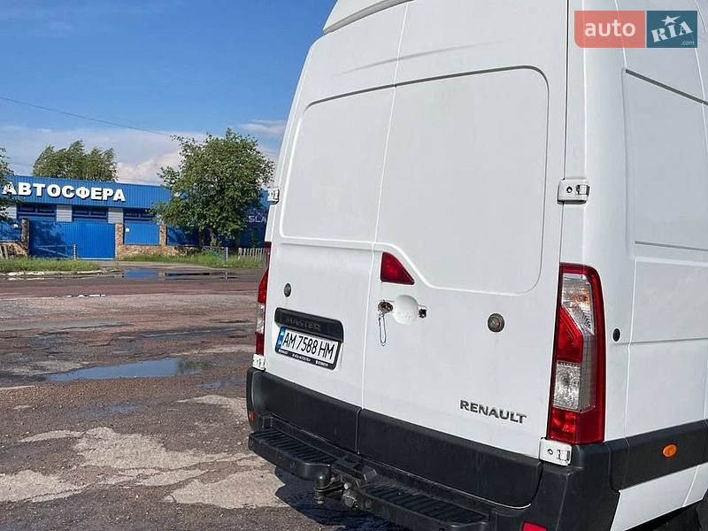Грузовой фургон Renault Master 2017 в Олевске