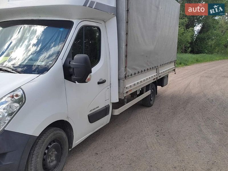 Тентованый Renault Master