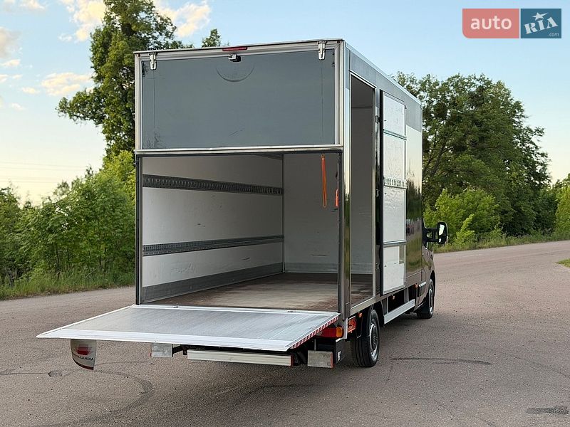Грузовой фургон Renault Master 2020 в Дубно
