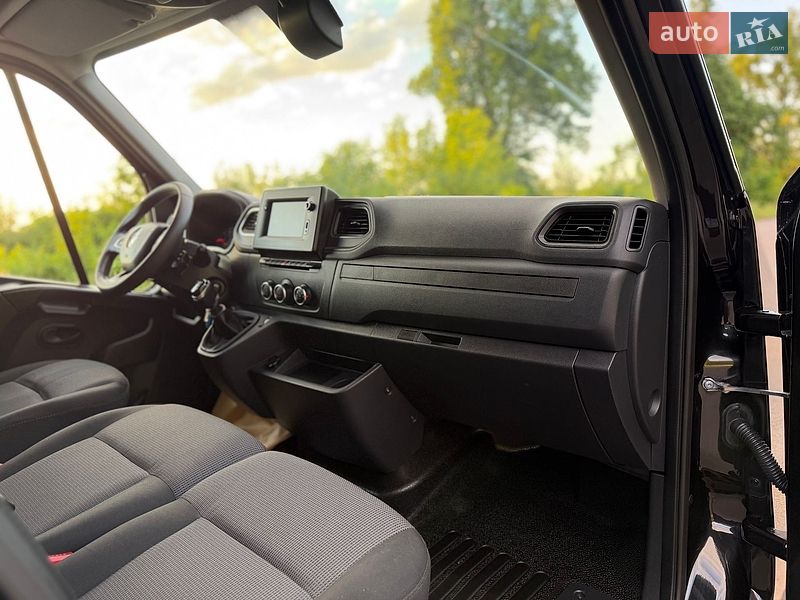 Грузовой фургон Renault Master 2020 в Дубно