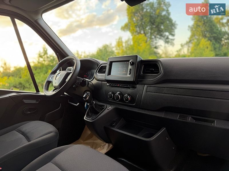 Грузовой фургон Renault Master 2020 в Дубно