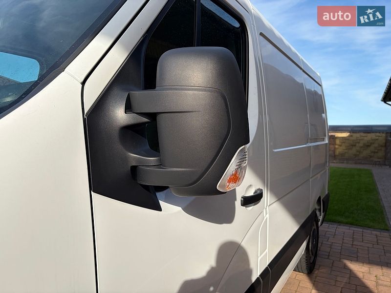 Вантажний фургон Renault Master 2018 в Луцьку