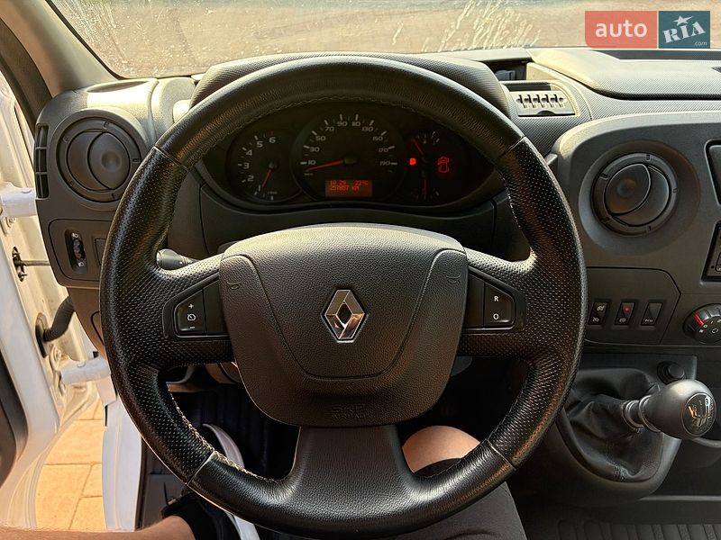 Вантажний фургон Renault Master 2018 в Луцьку
