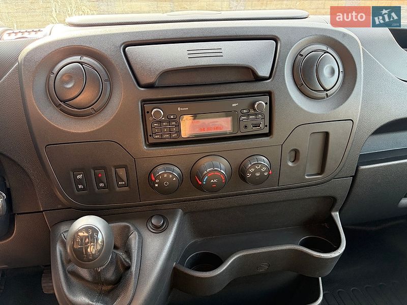 Вантажний фургон Renault Master 2018 в Луцьку