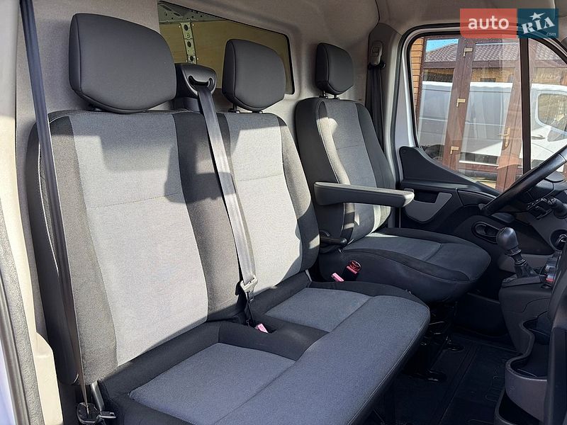 Вантажний фургон Renault Master 2018 в Луцьку
