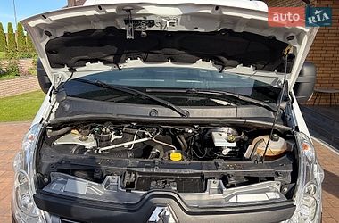 Вантажний фургон Renault Master 2018 в Луцьку