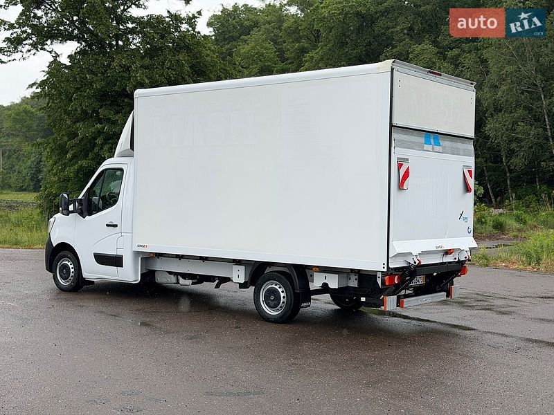 Грузовой фургон Renault Master 2019 в Дубно