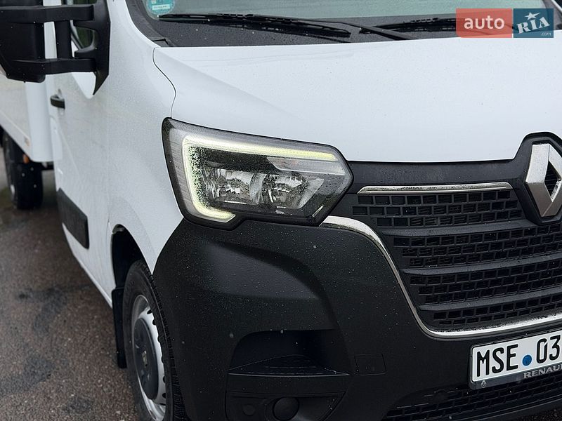 Грузовой фургон Renault Master 2019 в Дубно