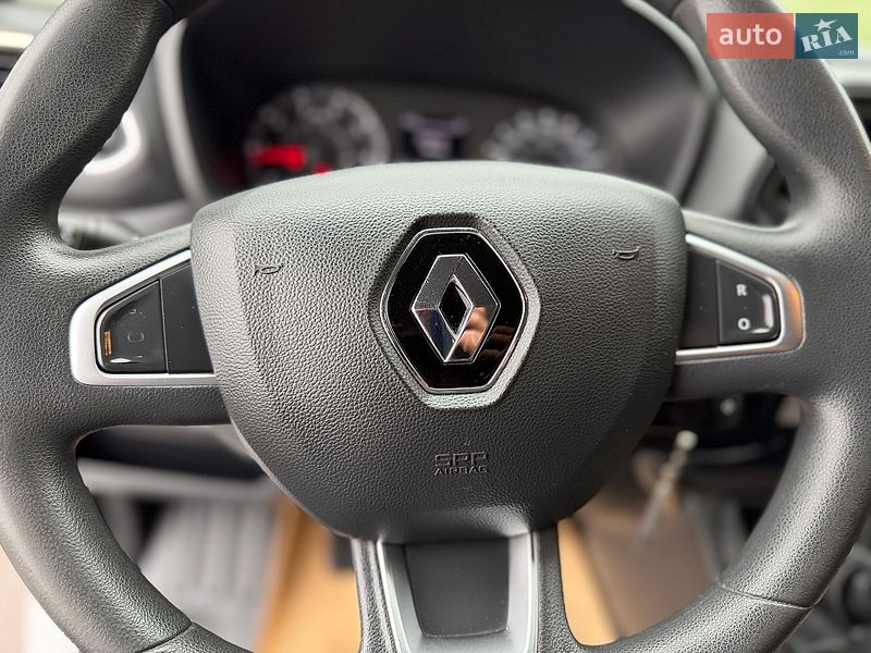 Грузовой фургон Renault Master 2019 в Дубно