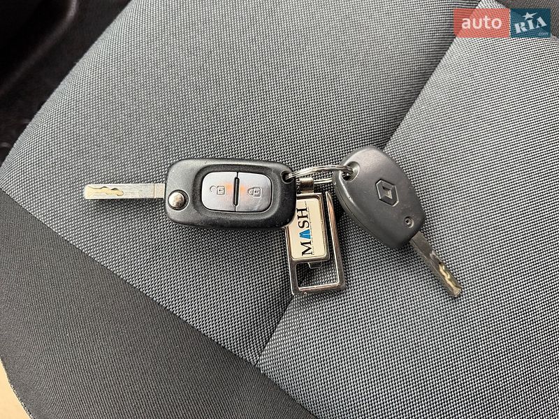 Грузовой фургон Renault Master 2019 в Дубно