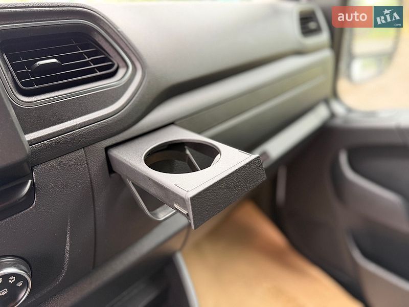 Грузовой фургон Renault Master 2019 в Дубно