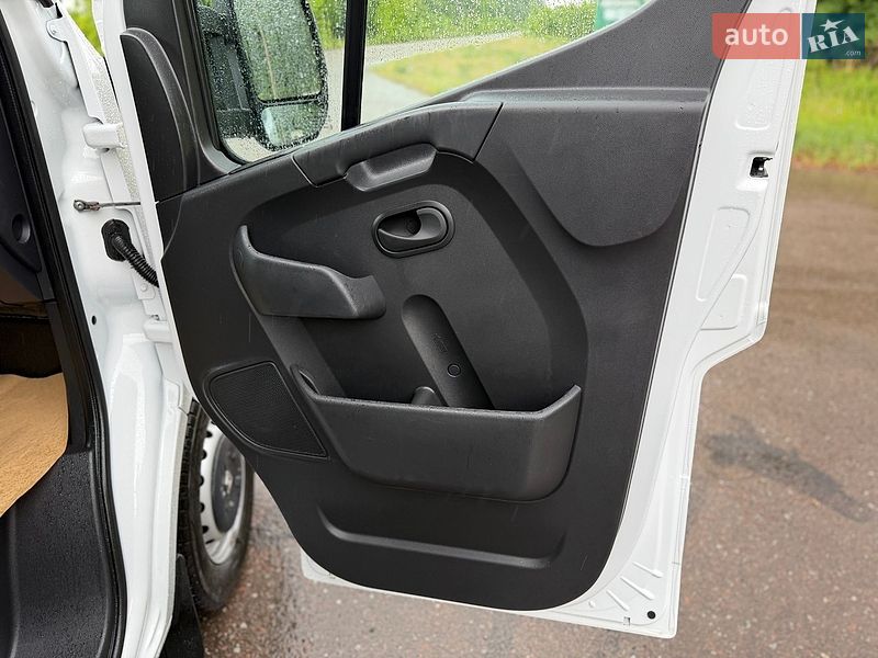 Грузовой фургон Renault Master 2019 в Дубно