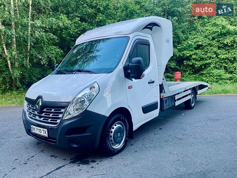 Эвакуатор Renault Master