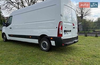 Вантажний фургон Renault Master 2022 в Радивиліві
