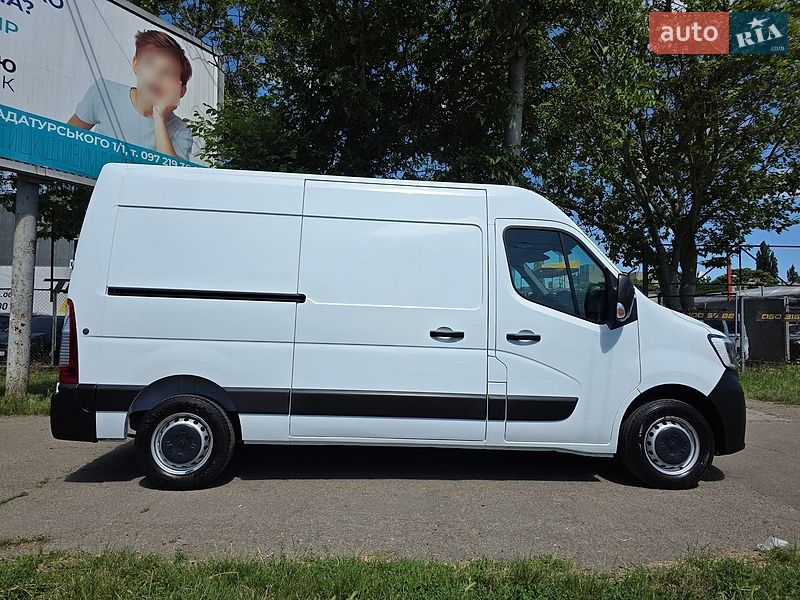 Вантажний фургон Renault Master 2021 в Одесі