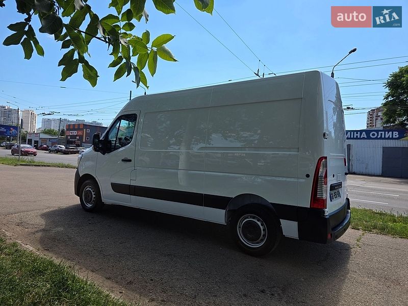 Вантажний фургон Renault Master 2021 в Одесі