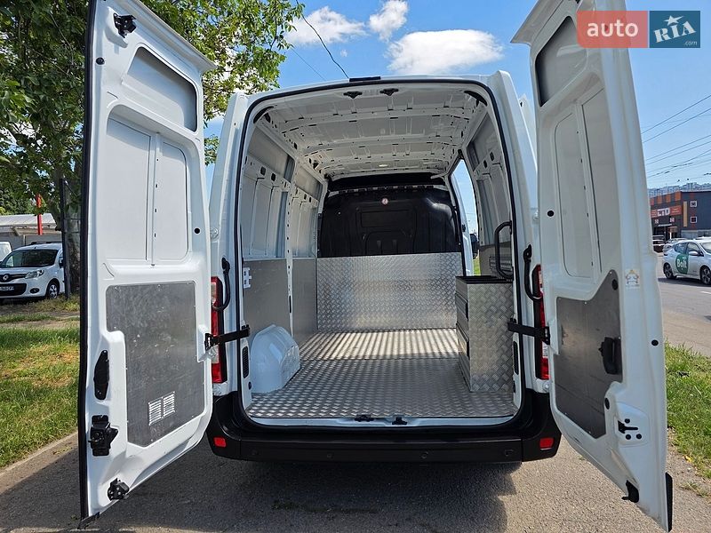 Вантажний фургон Renault Master 2021 в Одесі