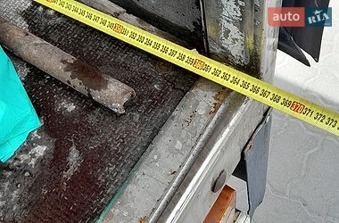Вантажопасажирський фургон Renault Master 2000 в Радехові