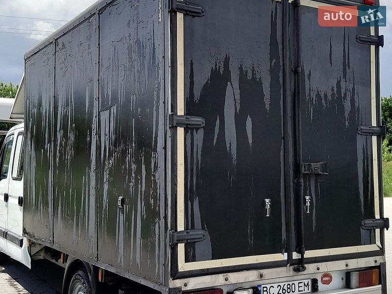 Вантажопасажирський фургон Renault Master 2000 в Радехові