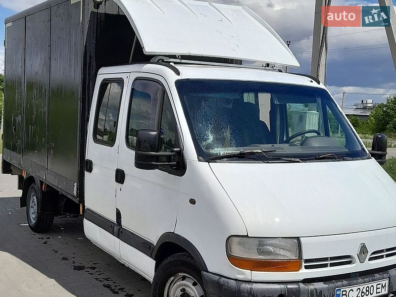Вантажопасажирський фургон Renault Master 2000 в Радехові